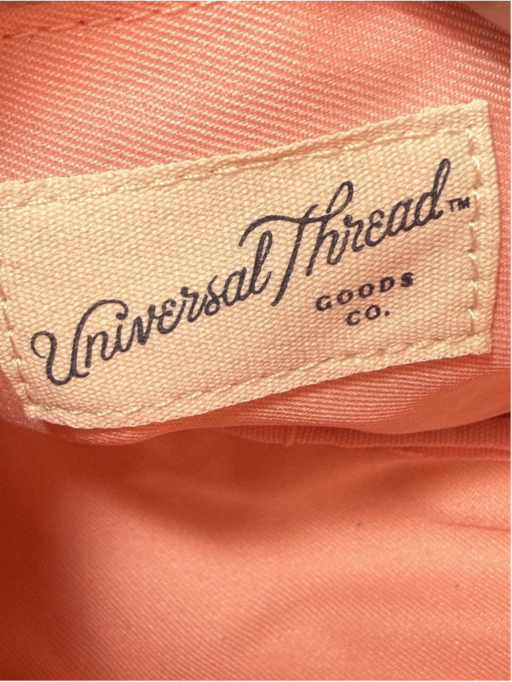 Universal Threads Camera bag Pink Crossbody with guitar Strap Multicolored new - Picture 3 of 16